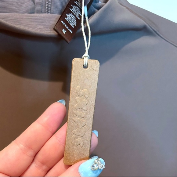 SKIMS All In One Mid Thigh High Mockneck Jumpsuit in 4XL Umber - Picture 7 of 8